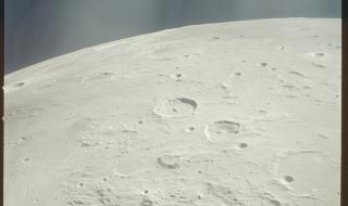 24 декември 1968 г. Коледното послание на „Аполо 8”