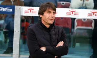 Феновете на Наполи поискаха оставката на Антонио Конте