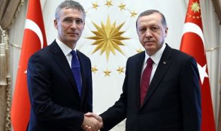 Тежък пазарлък! Турция ще разгледа отново позицията си за присъединяването на Швеция в НАТО