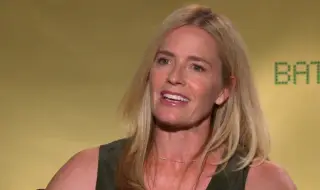 The sad smile of Hollywood Elizabeth Shue turned 61 