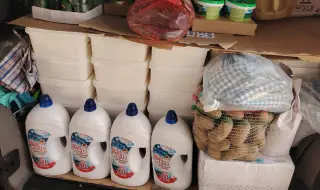 Агенцията по безопасност на храните иззе близо половин тон храни и препарати  на ГКПП "Калотина"