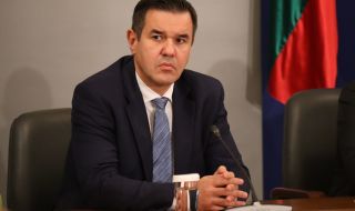 Никола Стоянов: Национализацията на "Лукойл" не решава проблемът с логистиката