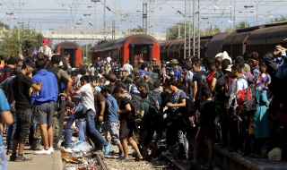 Очаква се още по-голяма бежанска вълна в Македония