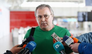 Ясен Петров изгуби двама ключови нападатели за мача със Северна Македония
