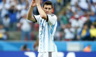 Меси: Искам и трофей с Аржентина