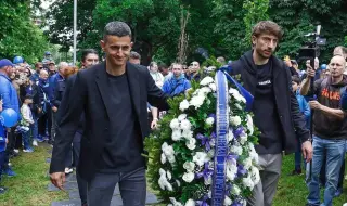 Левскарите почетоха рождения ден на "синия" отбор на Могилката