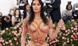 Бельото на Ким Кардашиян разяри японците (СНИМКИ)