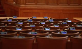 ИТН: Депутати и министри да са и с двойно гражданство