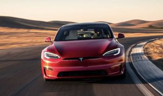 Мъск: „Можехме да направим Tesla с 1000км пробег още преди 1 година“