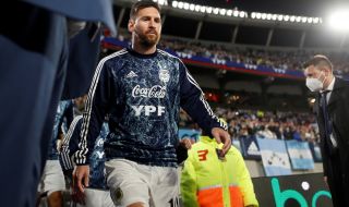 Момче от Аржентина взриви футболния свят с плакат за Лео Меси