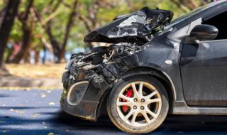 Шофьор загина след удар между два Mercedes-а край Сливен 