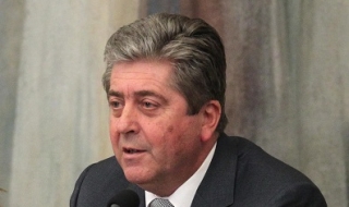 Парламентът е морално нелегитимен