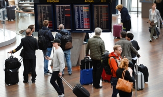 Технически проблем парализира летищата в Швеция