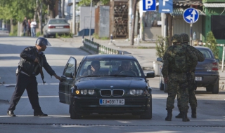 Македонски полицаи са имали преки контакти с терористичната група от Куманово