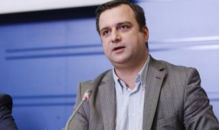 Борис Попиванов: С контактната група Борисов избягва да поеме отговорността за съставяне на правителство