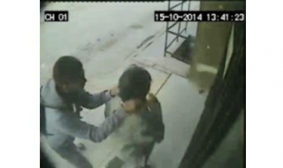 Полиция издирва ето този мъж