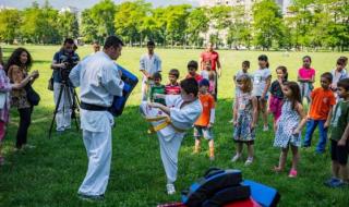 Каратисти и ученици отпразнуваха Деня на детето