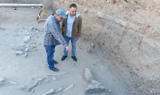 Откриха средновековен некропол по време на разкопките за строежа на новата автогара в Созопол (СНИМКИ)