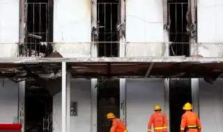 Броят на загиналите в нощния клуб в Банкок достигна 30 души