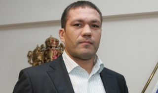 Кубрат Пулев отново остана без противник