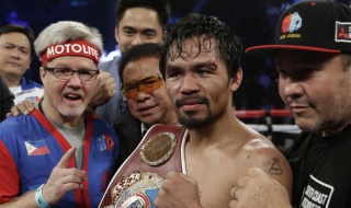 Операцията на Пакиао премина успешно