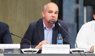 Първан Симеонов: Гюров се бави, защото доизкусуряват нещата. Йотова се обяви, защото е очевиден кандидат