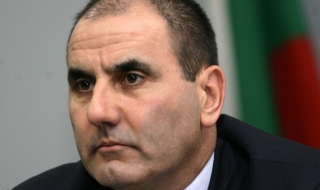 МВР разследва 8 сигнала за черно тото