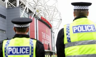 Манчестър Юнайтед със специални мерки за безопасност за дербито с Ливърпул 
