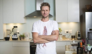 Нийл Антъни - готвачът на звездите с ново шоу по Food Network