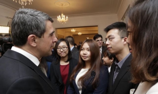 Росен Плевнелиев: Китай е готов с $10 млрд. инвестиции към Европа