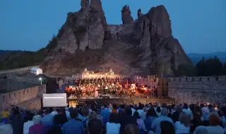 The Belogradchik Rocks will once again be a majestic backdrop for the "Opera of the Peaks" and "Stage of the Peaks" fest