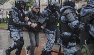 Много руснаци се опитват да избягат в Грузия