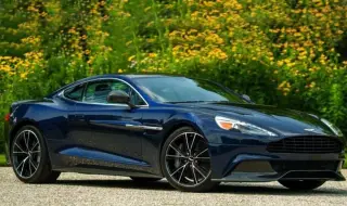 Единственият по рода си Aston Martin Vanquish на Даниел Крейг отива на търг