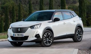 Peugeot увеличи пробега на e-208 и e-2008 с няколко промени