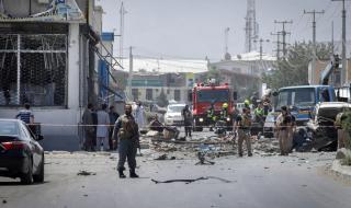 Десетки убити в Афганистан за 12 часа