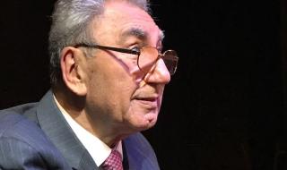 Нова книга от бившия министър на културата