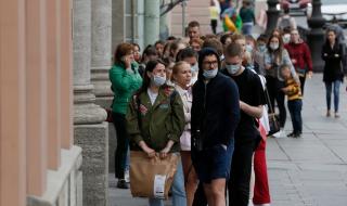 Заразените с коронавирус в Русия вече са над 700 000