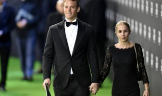 Вратарят на Байерн Мюнхен се ожени за хандбалистка