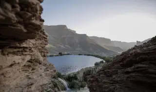 Земетресение с магнитуд 6,3 поразило района на Хиндукуш в Афганистан