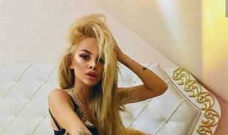 Сузанита ли е новата Мария Бакалова