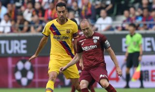 Андрес Иниеста планира завръщане в Барселона