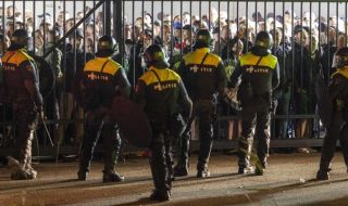 Кошмар: Биха футболен бос и арестуваха играчи след мач от Лигата на конференциите (ВИДЕО)