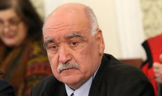 Проф. Плочев: Разработват се над 70 ваксини срещу COVID-19