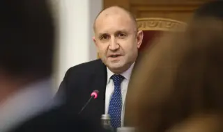 Румен Радев: Димитър Главчев все още не разбира какво работи служебният премиер