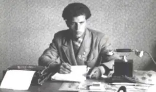 7 май 1930 г.: Роден е Пеньо Пенев - „поетът с ватенката“