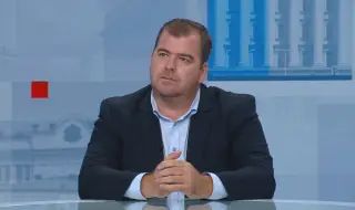 Явор Гечев: Продажбата на поземления фонд е отчаян опит на Асен Василев