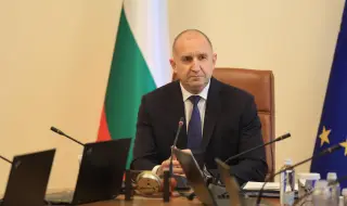 Радев: Земеняме изчерпания вече модел на потребление и евтин труд с ускорено икономическо развитие