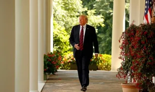 Измамата MAGA: 10-те начина, по които Тръмп отслабва САЩ