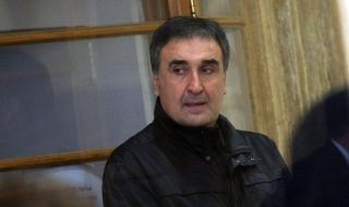 Огромна загуба за Веселин Маринов 