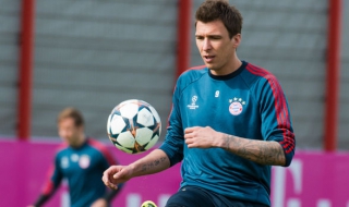 Атлетико Мадрид купува Манджукич